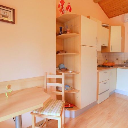 Irena A2 Daire Novigrad Istria Dış mekan fotoğraf