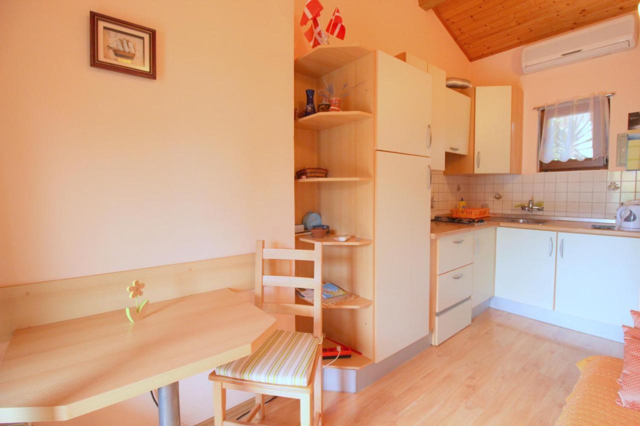 Irena A2 Daire Novigrad Istria Dış mekan fotoğraf
