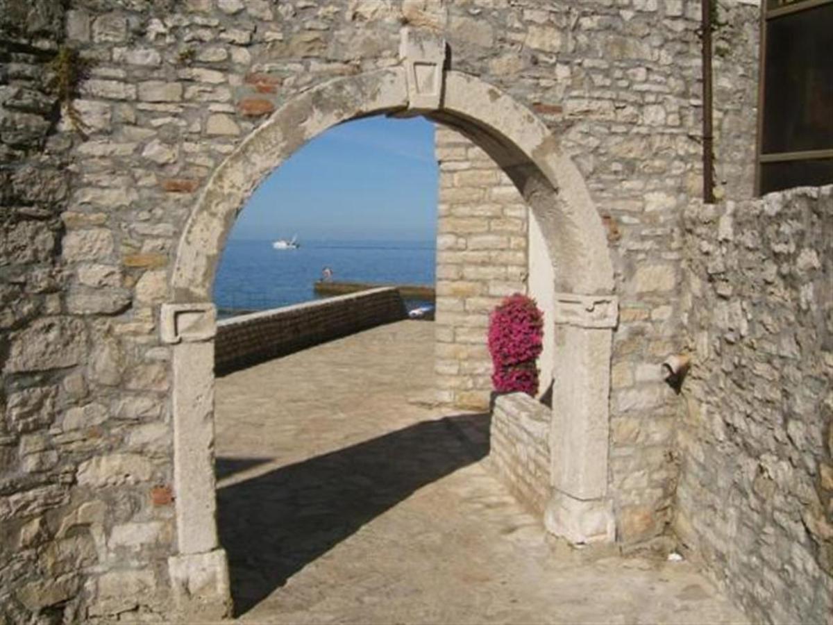 Irena A2 Daire Novigrad Istria Dış mekan fotoğraf