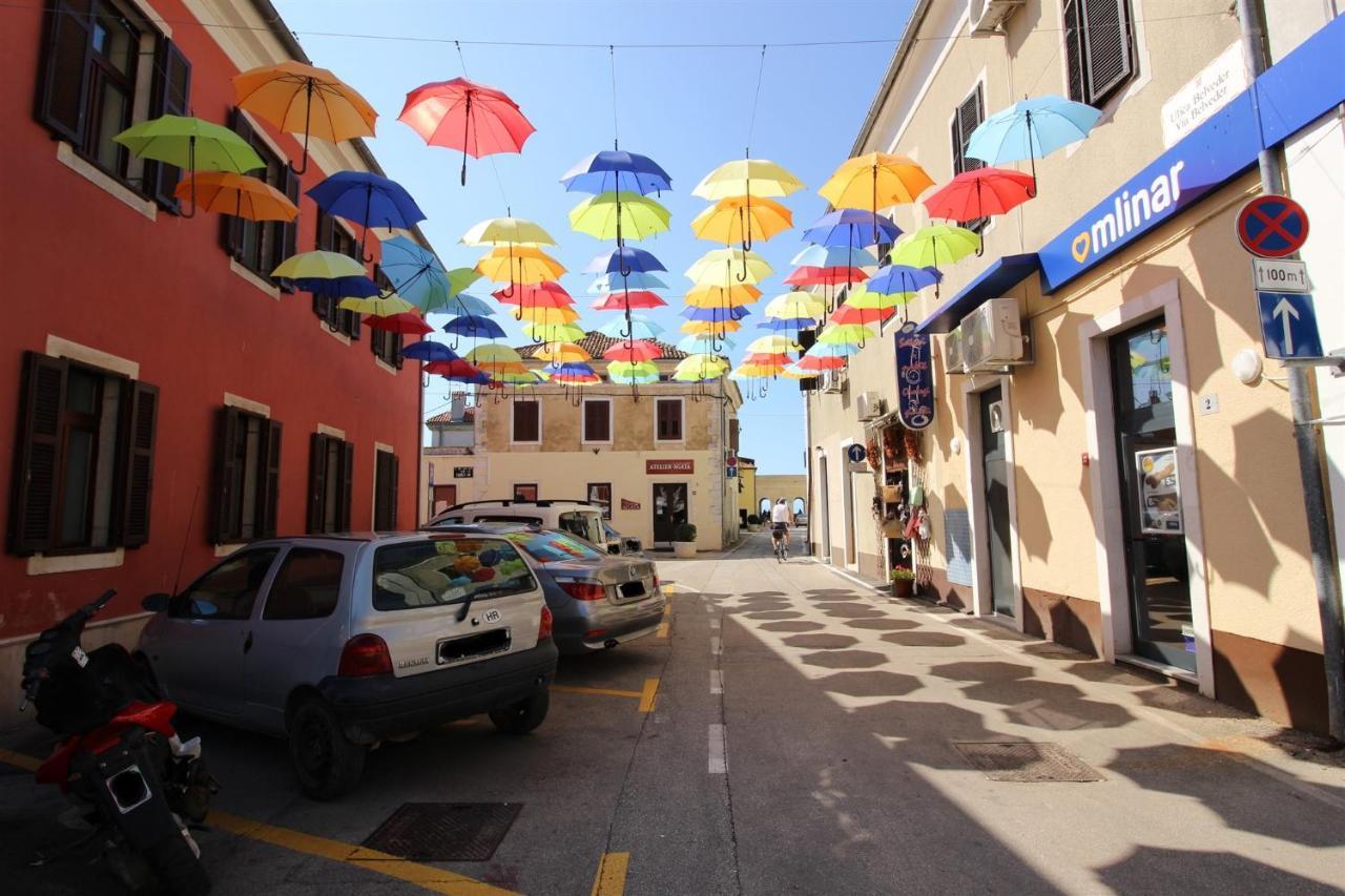 Irena A2 Daire Novigrad Istria Dış mekan fotoğraf